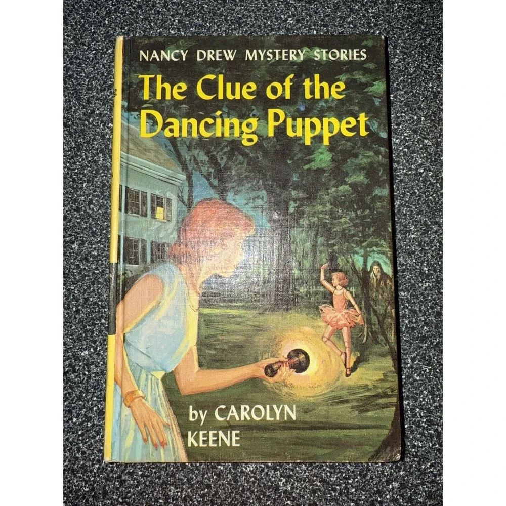 Nancy‎ Drew Lot (3) Vintage Books Numbers 1,4 & 39 Mystery Of Clock/Puppet/Lilac
